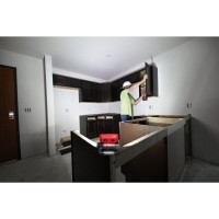 Ліхтар світлодіодний акумуляторний компактний (зарядка через USB) MILWAUKEE L4 FFL-301