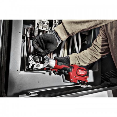 Обжимник гидравлический безматричный аккумуляторный для кабелей MILWAUKEE M18 HDCT-0C (каркас)