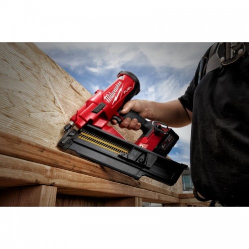 Пистолет гвоздезабивной аккумуляторный бесщёточный MILWAUKEE M18 FFN21-0C (50-90мм) (каркас)
