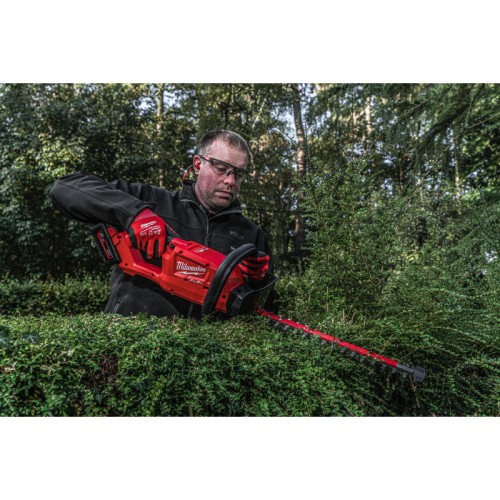 Кусторез аккумуляторный бесщеточный MILWAUKEE (лезвие 45см) M18 FHT45-802 (ЗУ+2акк.Х8Ач)