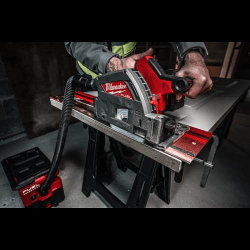 Пила дисковая погружная аккумуляторная бесщеточная MILWAUKEE M18 FPS55-552P Ø165мм (ЗУ+2Х5.5Ач+кейс)