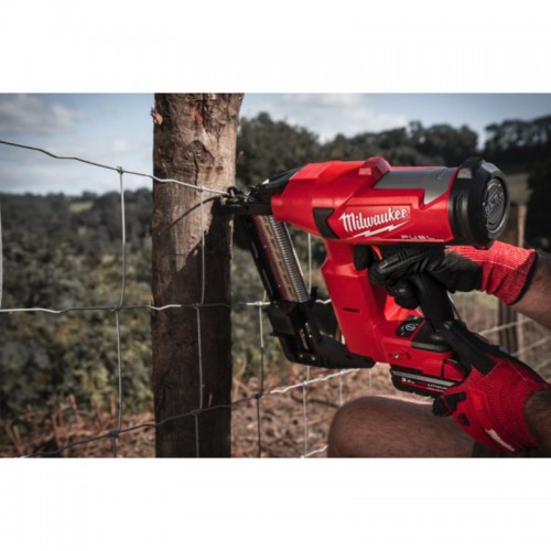 Степлер скобозабивной аккумуляторный бесщёточный MILWAUKEE M18 FFUS-0C