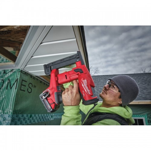 Степлер скобозабивной аккумуляторный бесщёточный MILWAUKEE M18 FFUS-302C