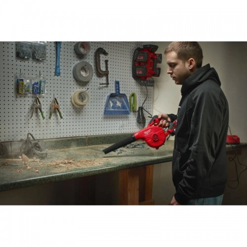 Воздуходувка аккумуляторная компактная MILWAUKEE M18 BBL-0 (каркас)