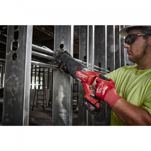 Пила сабельная аккумуляторная бесщёточная MILWAUKEE M18 ONEFSZ-502X MILWAUKEE