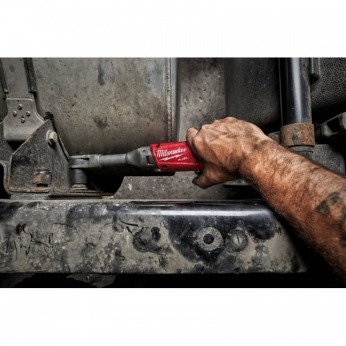 Трещётка аккумуляторная бесщёточная удлинённая MILWAUKEE 3/8\" (75 Нм) M12 FIR38LR-0 (каркас)