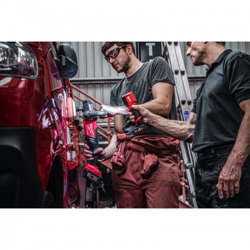 Фонарь светодиодный аккумуляторный для цветоподбора MILWAUKEE M12 CML-401 (ЗУ+1акк.Х4Ач)