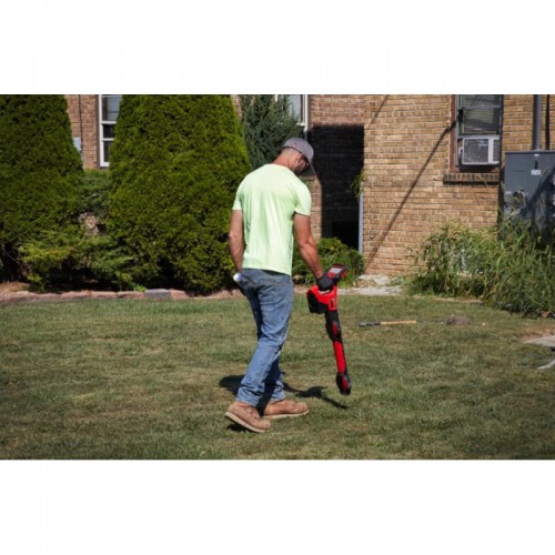 Локатор аккумуляторный MILWAUKEE M12 PL-201C (ЗУ+1акк.Х2Ач+кейс)
