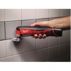 Инструмент многофункциональный аккумуляторный MILWAUKEE M12 MT-402B (ЗУ+2ак.Х4Ач+сумка)