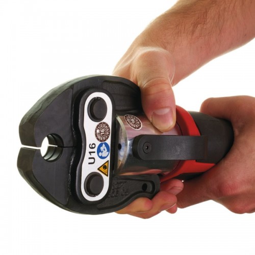 Обжимник гидравлический аккумуляторный для труб MILWAUKEE M12 HPT-202C U-KIT (ЗУ+2акк.Х2Ач+кейс)