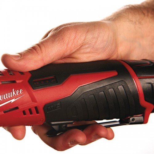Трещётка аккумуляторная бесщёточная MILWAUKEE 1/4\" (40 Нм) M12 IR-201B (ЗУ+1акк.Х2Ач+сумка)