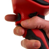 Труборез аккумуляторный по РЕХ трубам MILWAUKEE C12 PPC-0 (каркас)