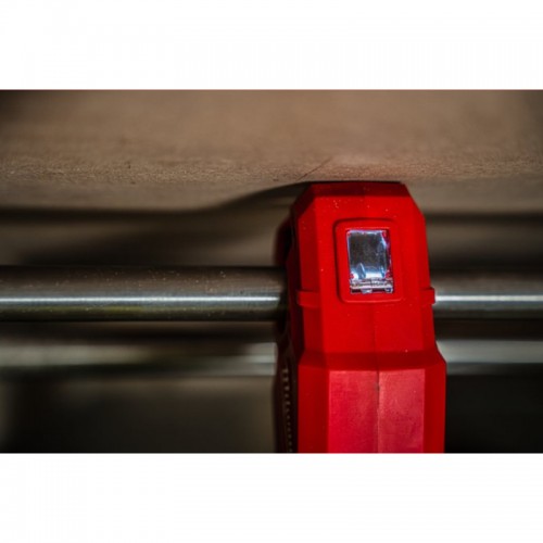 Труборез аккумуляторный по нержавеющей стали MILWAUKEE M12 PCSS-202C (ЗУ+2акк.Х2Ач+кейс)