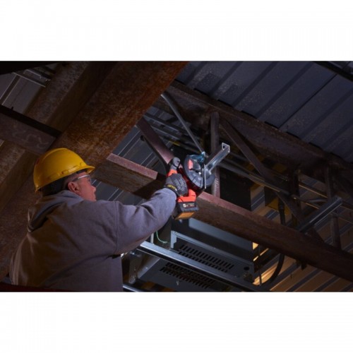 Пила дисковая аккумуляторная бесщеточная по металу MILWAUKEE M18 FMCS-0X Ø150мм (каркас+HDкейс)