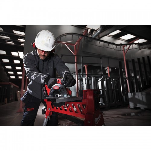 Пила дисковая аккумуляторная бесщеточная по металу MILWAUKEE M18 FMCS-502X Ø150мм (ЗУ+2Х5Ач+HDкейс)