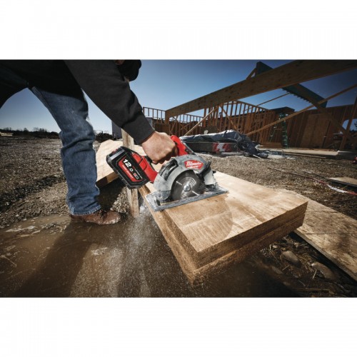 Пила дисковая аккумуляторная бесщеточная MILWAUKEE M18 FCS66-0 Ø190мм (каркас)