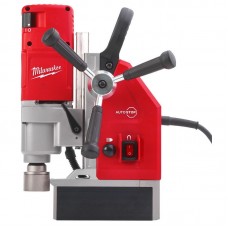 Дрель на магнитной станине с электромагнитом MILWAUKEE MDE 41 4933451015