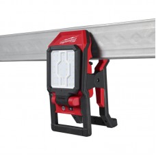 Фонарь светодиодный аккумуляторный MILWAUKEE M18 PAL2-0 с шарнирным световым блоком 2000 люмен.