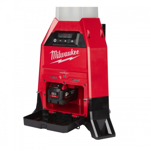 Фонарь светодиодный аккумуляторный MILWAUKEE M18 ONESLDP-0 ONE-KEY с зарядным устройством