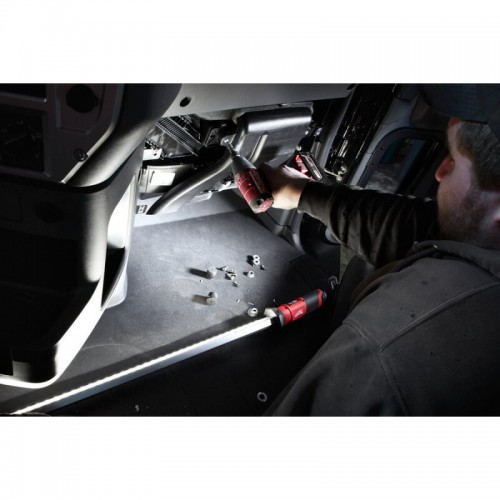 Фонарь светодиодный подкапотный аккумуляторный MILWAUKEE M12 UHL-0 (каркас)
