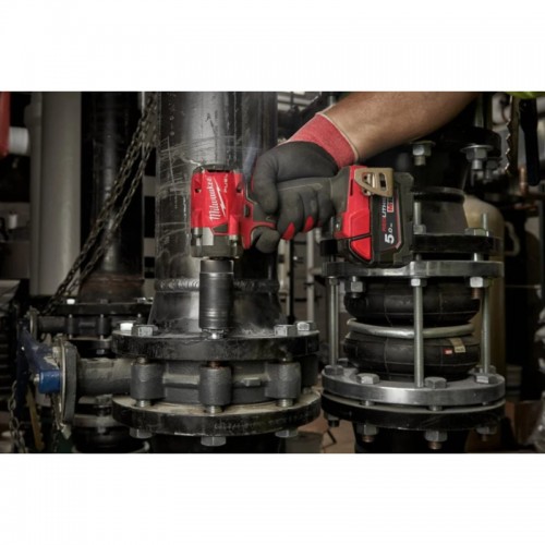 Гайковерт аккумуляторный бесщеточный MILWAUKEE 1/2'' (339Нм) M18 FIW2F12-502X, с кольцом (ЗУ+2Х5Ач)