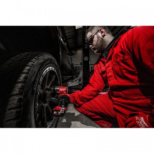 Гайковерт аккумуляторный бесщёточный MILWAUKEE 1/2\" (881 Нм) M18 FMTIW2F12-0Х, с кольцом (каркас)