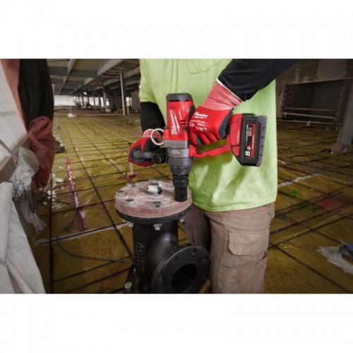 Гайковерт аккумуляторный бесщеточный MILWAUKEE 1'' (2400Нм) M18 ONEFHIWF1-0X, с кольцом (каркас)