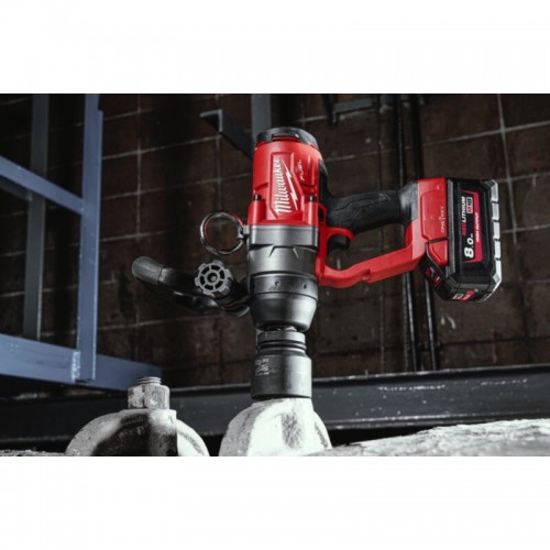 Гайковерт аккумуляторный бесщеточный MILWAUKEE 1'' (2400Нм) M18 ONEFHIWF1-0X, с кольцом (каркас)