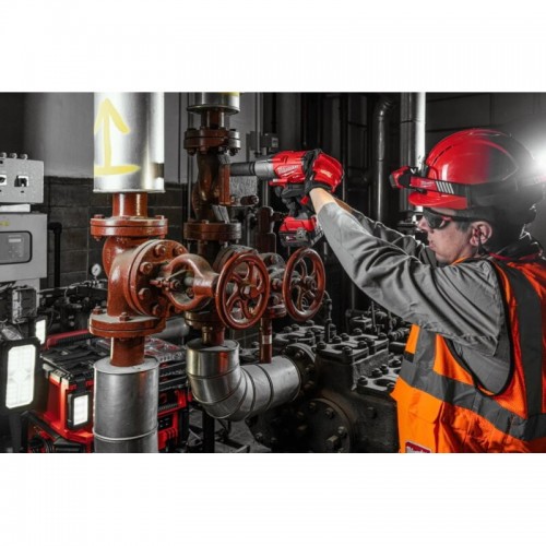Гайковерт аккумуляторный бесщёточный MILWAUKEE 3/4\" (2034Нм) M18 ONEFHIWF34-0X, с кольцом (каркас)