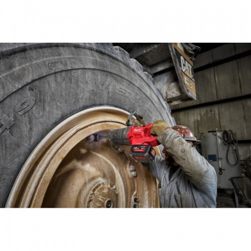 Гайковерт аккумуляторный бесщеточный MILWAUKEE 1'' (2711Нм) M18 ONEFHIWF1D-0C, с кольцом (каркас)