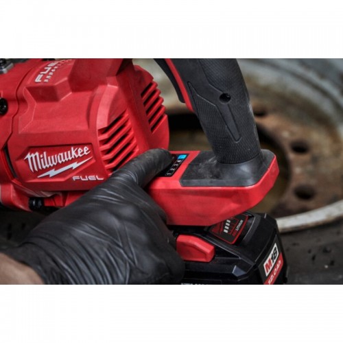 Гайковерт аккумуляторный бесщеточный MILWAUKEE 1'' (2711Нм) M18 ONEFHIWF1D-0C, с кольцом (каркас)