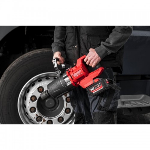 Гайковерт аккумуляторный бесщеточный MILWAUKEE 1'' (2711Нм) M18 ONEFHIWF1DS-0C, с кольцом (каркас)