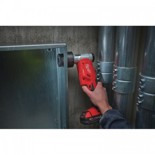 Пробойник аккумуляторный для отверстий FORCE LOGIC™ MILWAUKEE M18 HKP-201CA (ЗУ+2акк.Х2Ач+насадки)