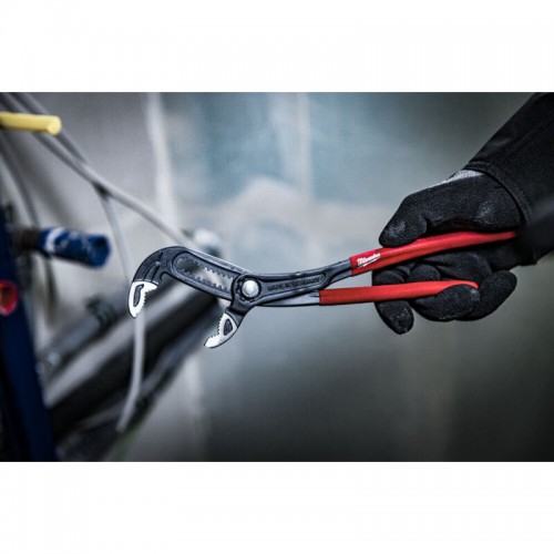 Ключ трубний переставной MILWAUKEE, зев 45мм (250мм)