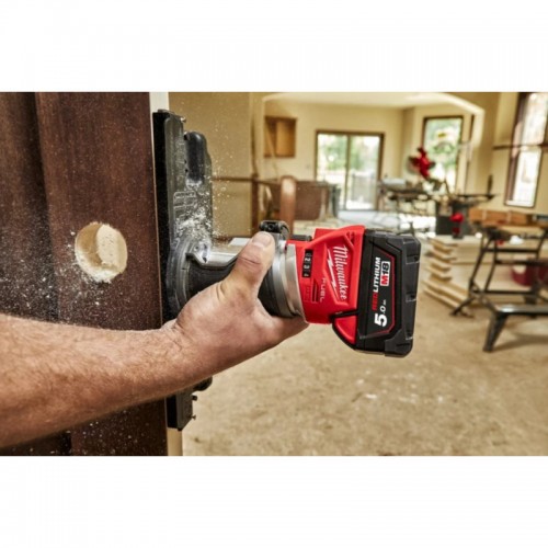 Фрезер аккумуляторный кромочный MILWAUKEE M18 FTR8-0X (каркас+HDкейс)