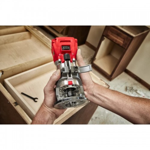 Фрезер аккумуляторный кромочный MILWAUKEE M18 FTR8-0X (каркас+HDкейс)