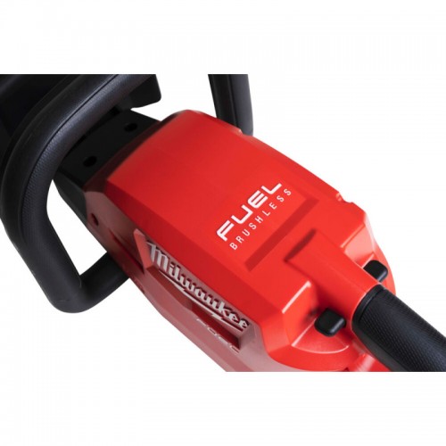 Кусторез аккумуляторный бесщеточный MILWAUKEE (лезвие 45см) M18 FHET45-802 (ЗУ+2акум.Х8Аx)