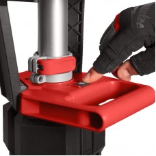 Прожектор светодиодный аккумуляторный напольный MILWAUKEE M18 SAL2-0 (каркас) + сумка в подарок