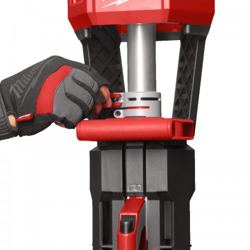 Прожектор светодиодный аккумуляторный напольный MILWAUKEE M18 SAL2-502B (ЗУ+2акк.Х5Ач)