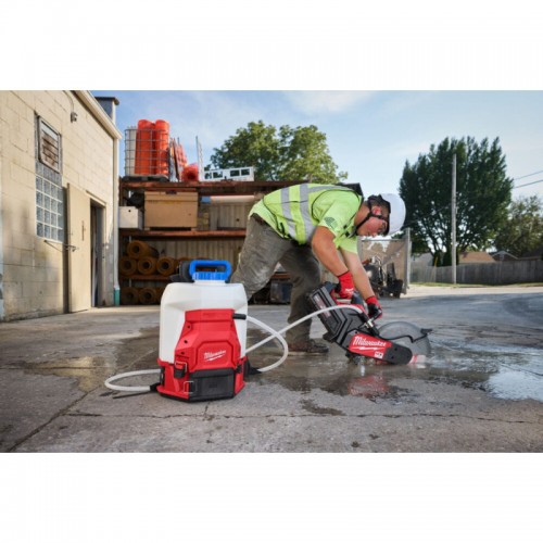Опрыскиватель ранцевый аккумуляторный (базовая станция) MILWAUKEE M18 BBPFP2-301 (ЗУ+1акк.Х3Ач)