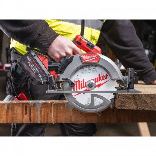 Пила дисковая аккумуляторная бесщеточная MILWAUKEE M18 FCS66GR3-121C, Ø190мм FORGE™