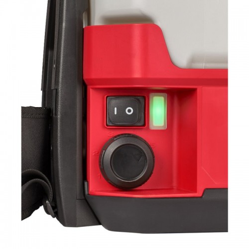 Опрыскиватель аккумуляторный ранцевый MILWAUKEE M18 BPFP-CCST SWITCH TANK™ емкость для бетона
