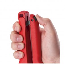 Резак для ПВХ труб до 60мм с храповым механизмом MILWAUKEE 4932464173