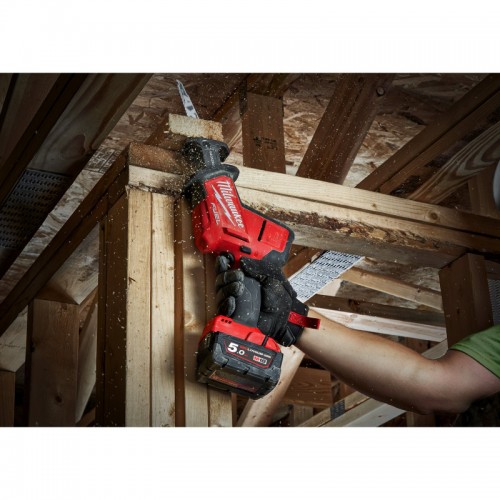 Пила сабельная аккумуляторная бесщеточная MILWAUKEE M18 FHZ-502X (ЗУ+2акк.Х5Ач+HDкейс)