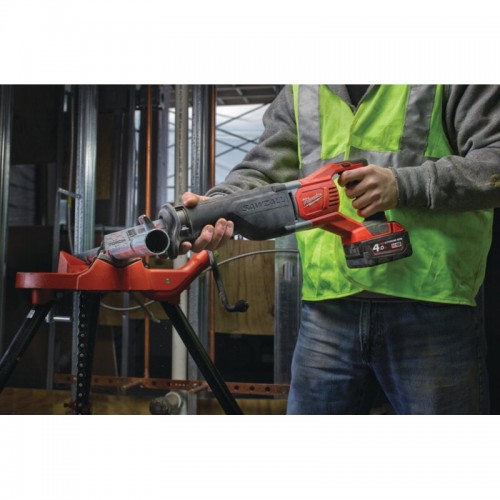 Пила сабельная аккумуляторная MILWAUKEE M18 BSX-0 (каркас)