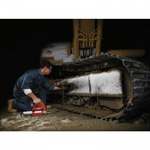 Шприц для смазки MILWAUKEE M12 GG-401B (ЗУ+1акк.Х4Ач+сумка)