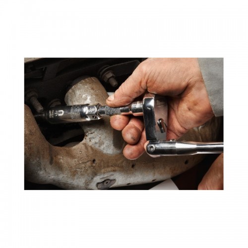 Головка хромированная 3/8'' MILWAUKEE, для свечек зажигания, 16мм