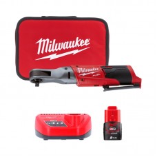 Трещётка аккумуляторная бесщёточная компактная MILWAUKEE 3/8\" (75 Нм) M12 FIR38-201B(ЗУ+1Х2Ач+сумка)