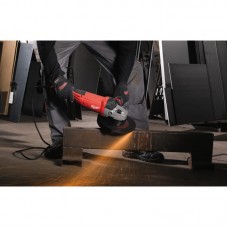 Углошлифовальная машина MILWAUKEE 230 мм AGVK 24-230 EK
