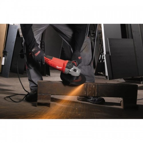 Углошлифовальная машина MILWAUKEE 230 мм AGV 22-230 E рукоятка AVS